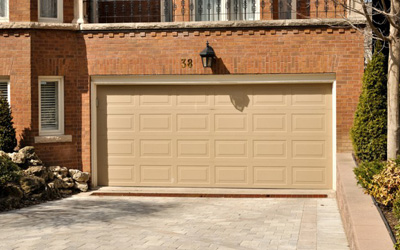3 Tips To Reduce The Utility Bill With Better Garage Door